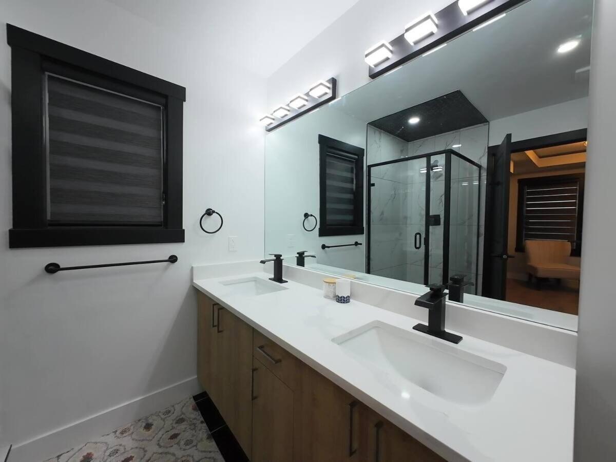 Holiday home The Luxe Escape I 3br Vacation Calgary